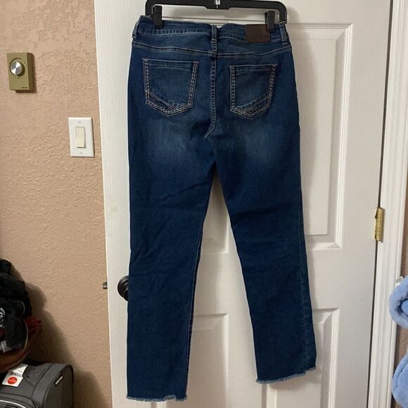 Maurice’s Jean  - Picture 3 of 3